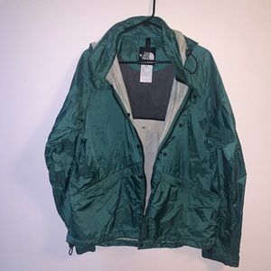 READ The North Face Gore Activent Lightweight Hooded Jacket Size Large